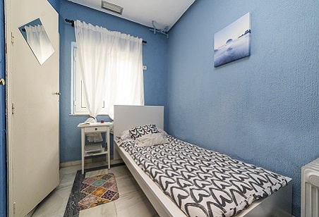 habitación individual de centro residencial en adicciones en Jeréz